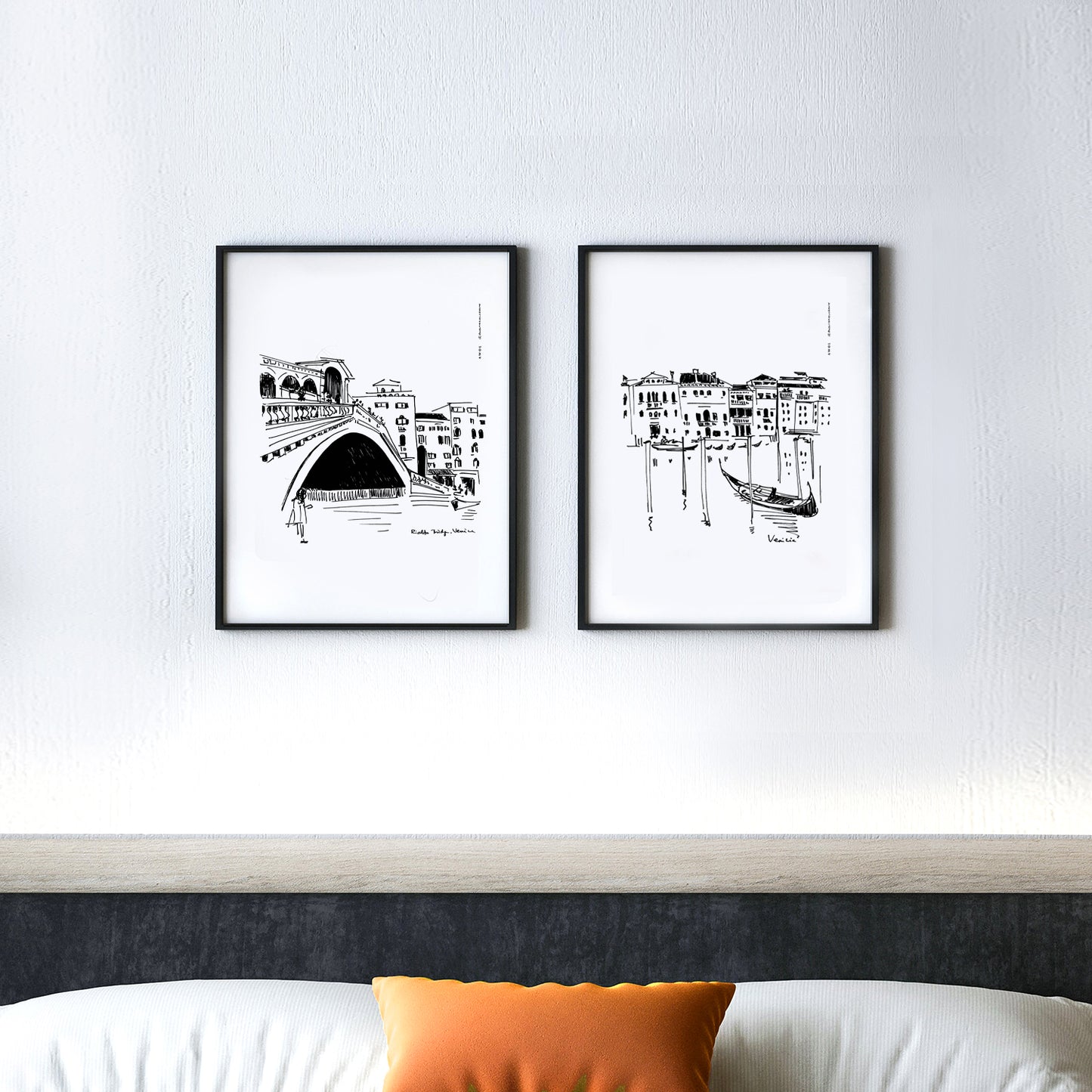 Venice Canal, Rialto Bridge: Canvas Print